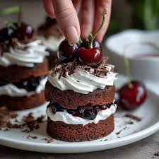 images of final decoration cake 